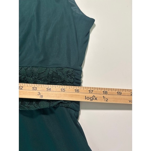 Women's Size 14 Hunter Green Sleeveless Lace Waist Midi Dress Wedding Guest - Picture 11 of 12